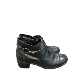 David Tate Miller Ankle Booties Black Calf Skin Size 9M   Pre-Owned, Good Cond